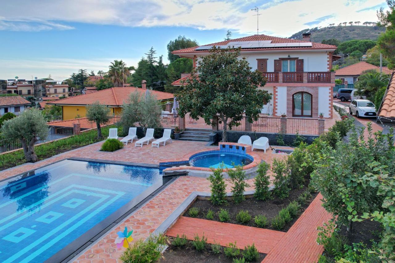 مبيت وإفطار نيكولوسي Etna Casa Del Sole المظهر الخارجي الصورة